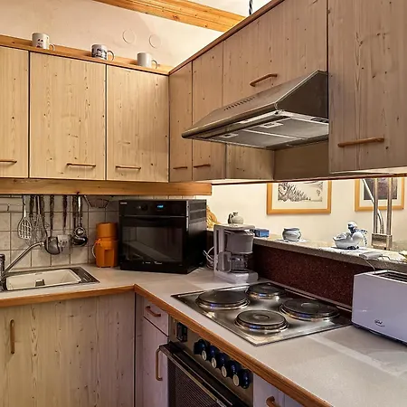 Luxury - Alpine Essence * كابرون