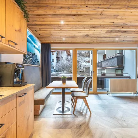 Luxury - Alpine Essence Apartment Kaprun
